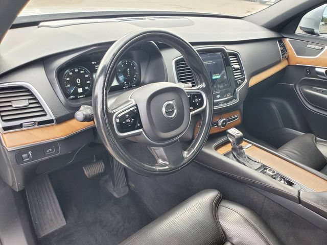 Used 2017 Volvo XC90 T6 Inscription w/ Vision Package AWD/4WD image 17