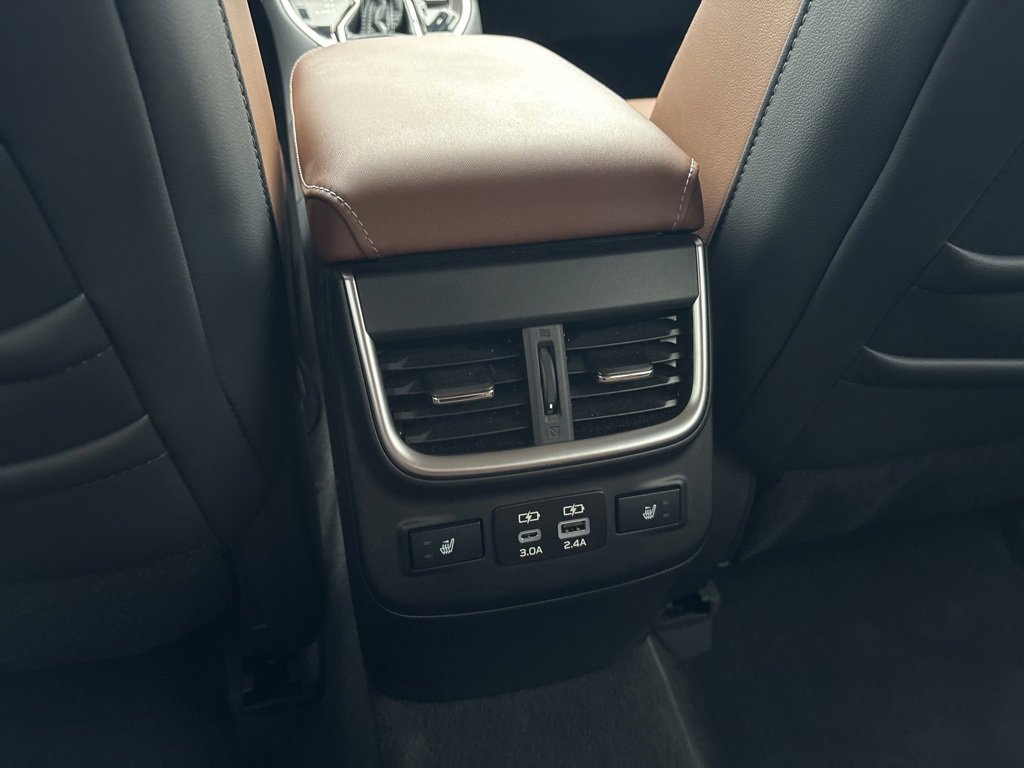 Certified 2023 Subaru Outback Touring XT image 27