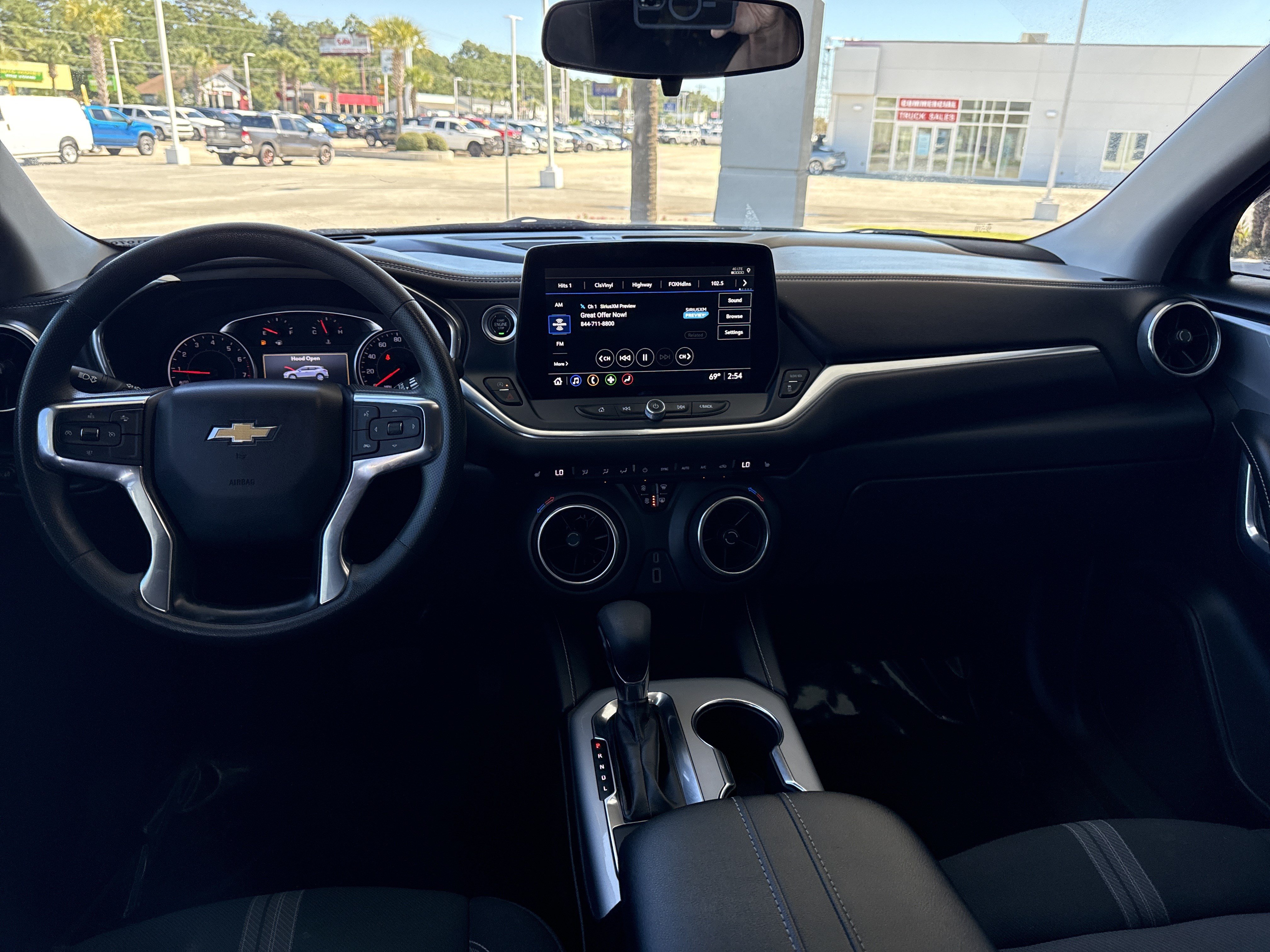 Used 2024 Chevrolet Blazer LT FWD image 27