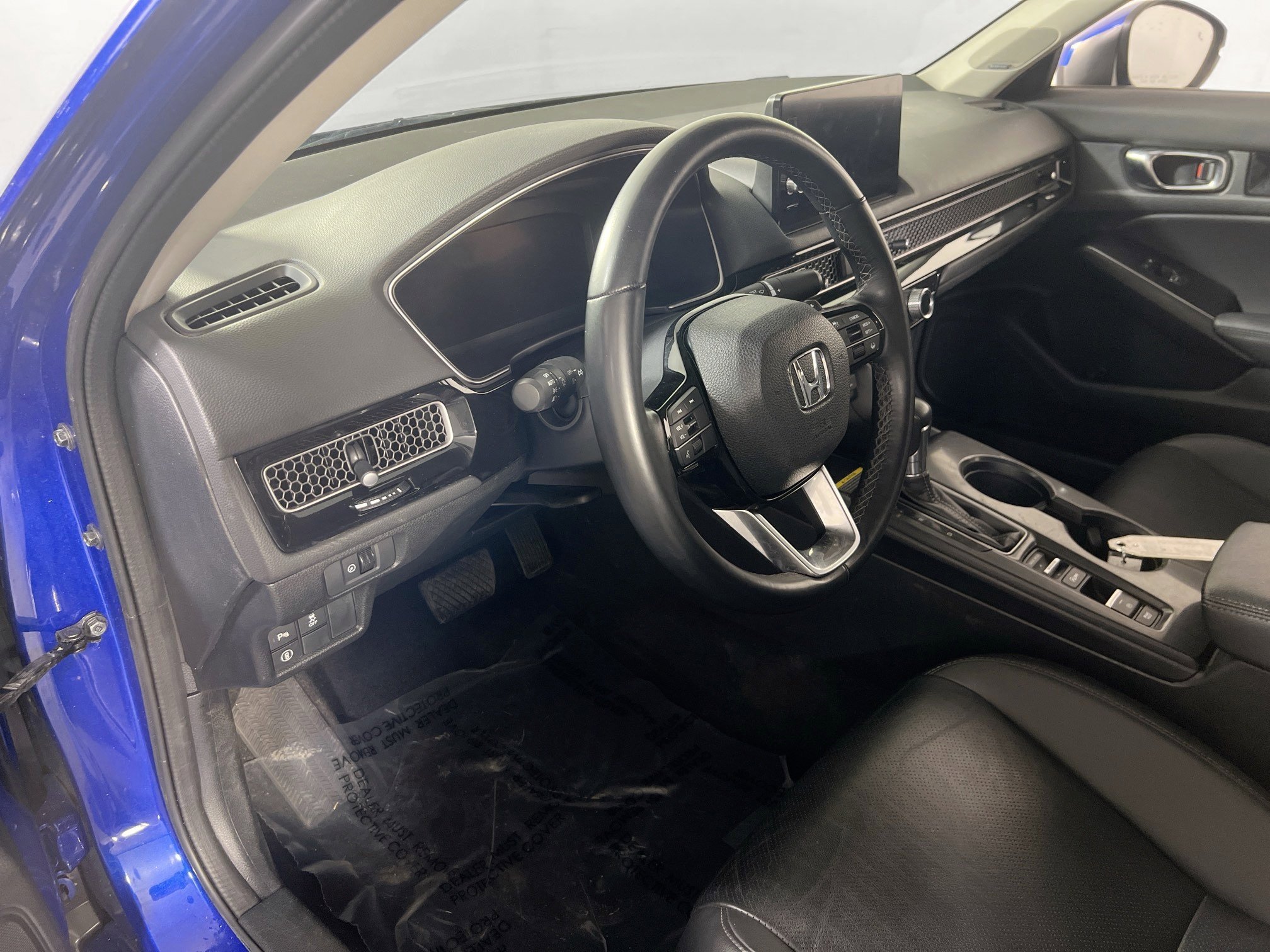 Used 2022 Honda Civic Touring image 9