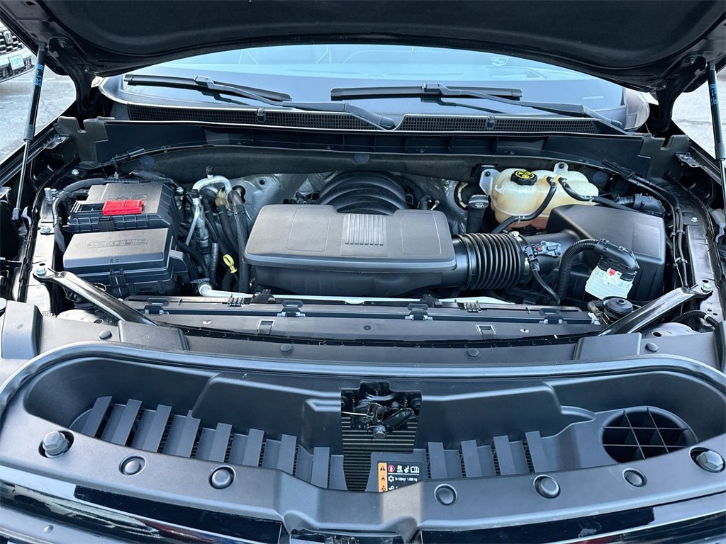 Used 2022 Cadillac Escalade ESV Premium Luxury image 18