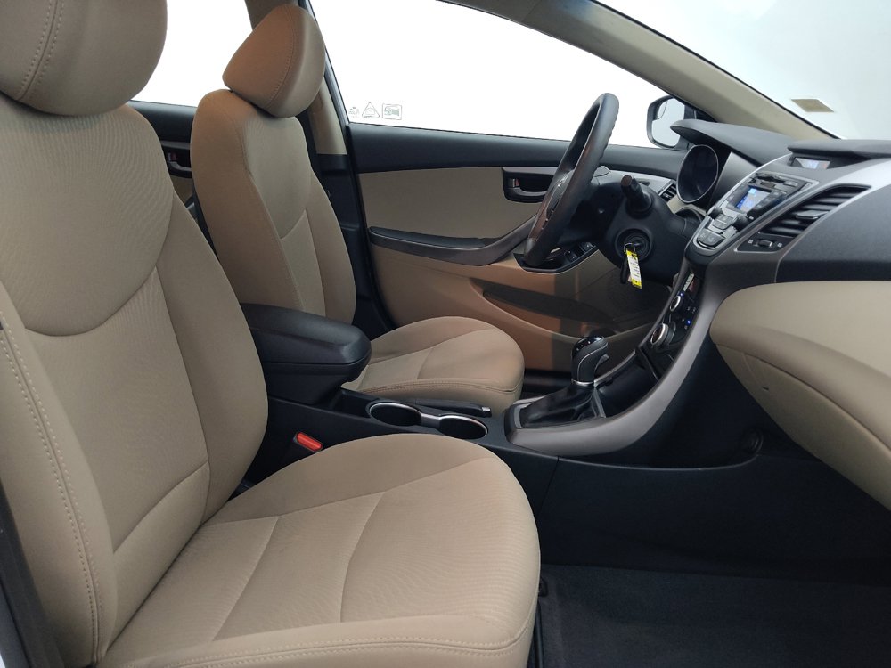 Used 2015 Hyundai Elantra SE FWD image 21