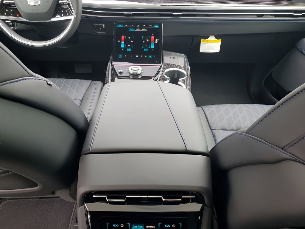 New 2026 Cadillac Escalade IQ Sport 1 w/ LPO, ONYX Package AWD/4WD image 24