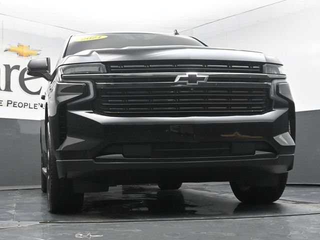 Used 2021 Chevrolet Tahoe RST w/ Luxury Package AWD/4WD image 3