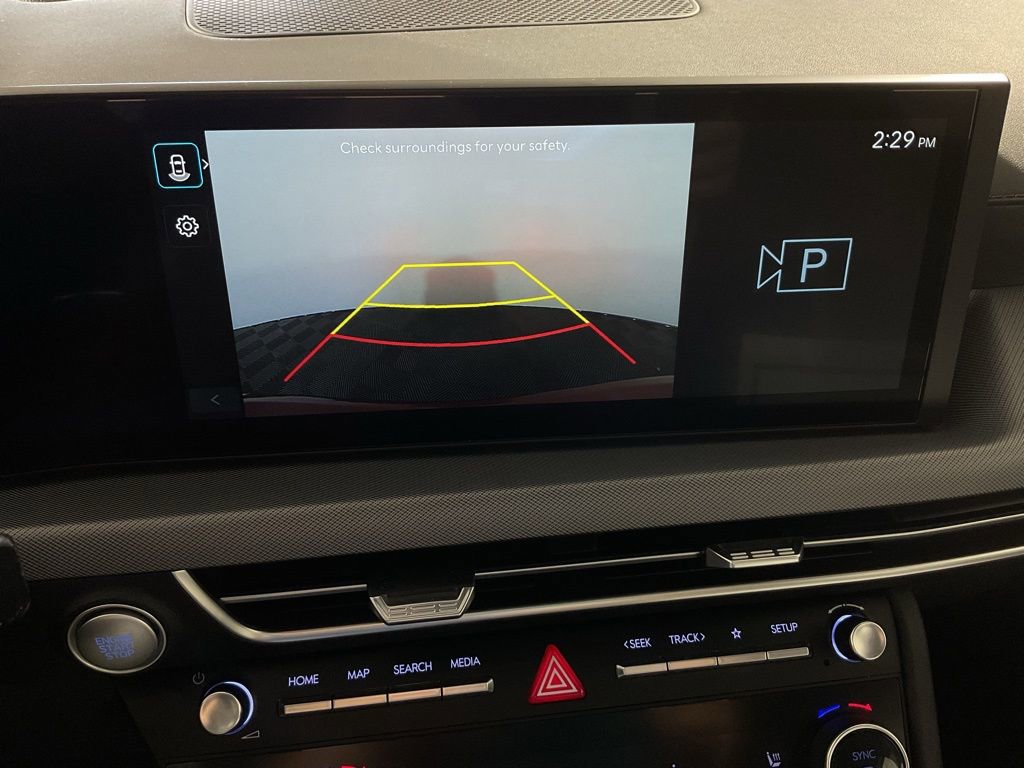 Used 2025 Hyundai Sonata SEL image 2