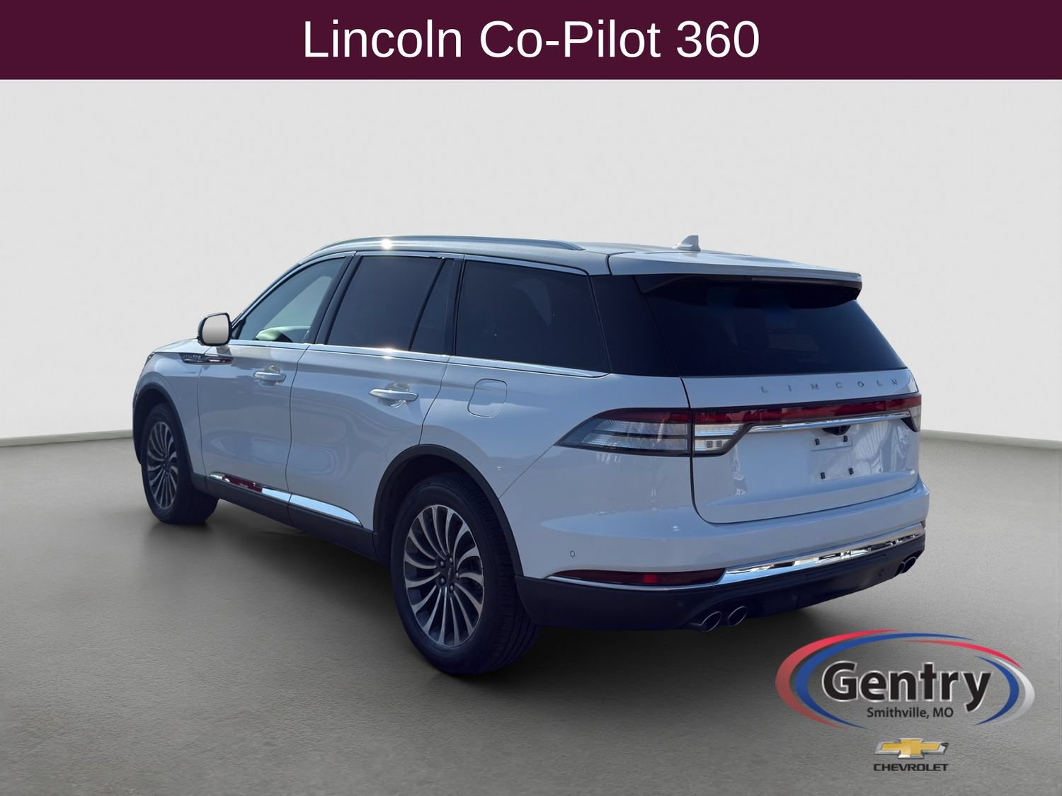 Used 2024 Lincoln Aviator Reserve w/ Elements Package Plus AWD/4WD image 4