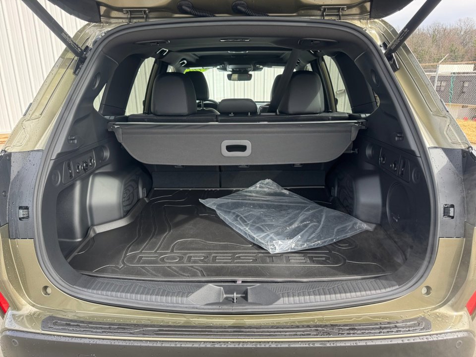 Used 2025 Subaru Forester Limited w/ Protection Package image 19