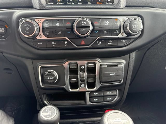 Used 2021 Jeep Gladiator Overland AWD/4WD image 25
