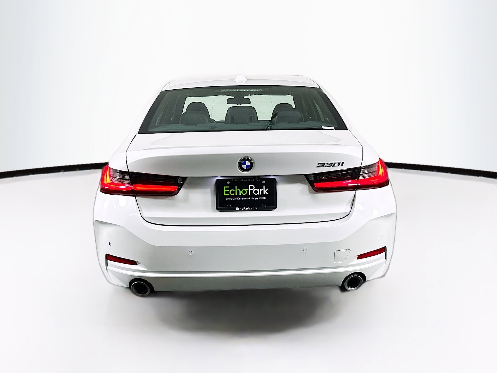 Used 2025 BMW 330i Sedan w/ Convenience Package image 7