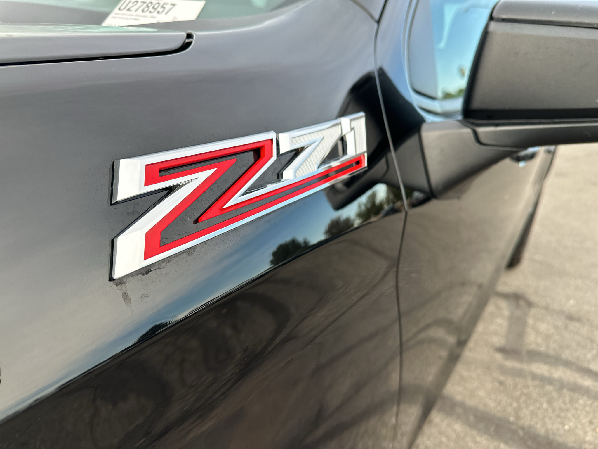 Used 2020 Chevrolet Silverado 1500 LT Trail Boss w/ Midnight Edition AWD/4WD image 10