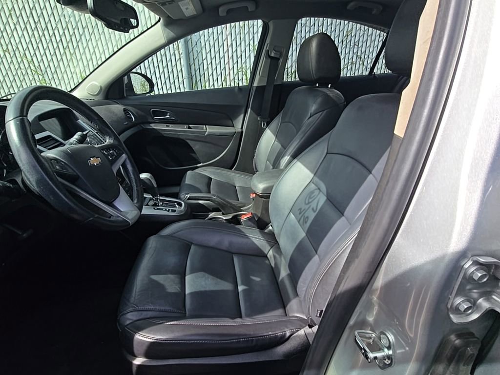 Used 2015 Chevrolet Cruze LTZ image 7