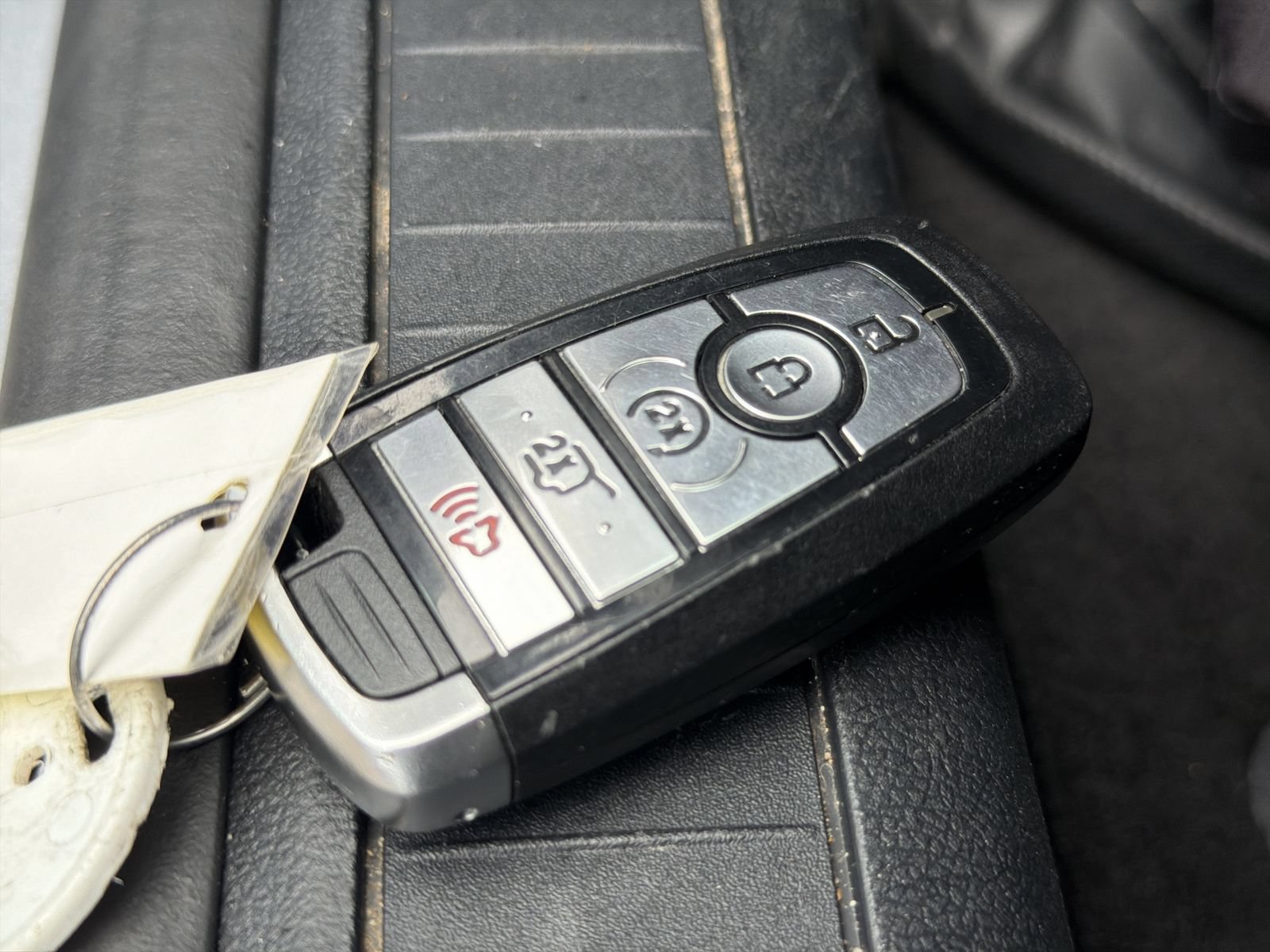 Used 2023 Ford Escape Active AWD/4WD image 35
