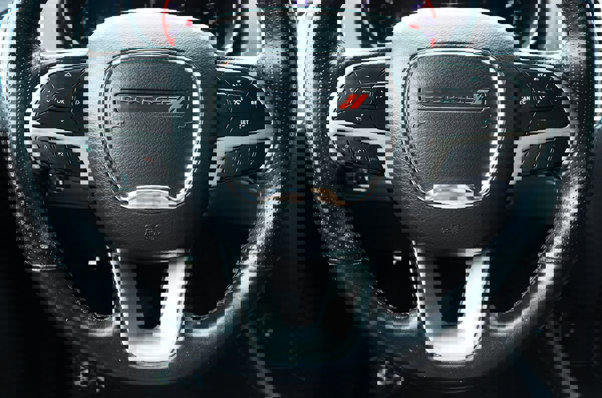 Used 2020 Dodge Durango SXT image 55