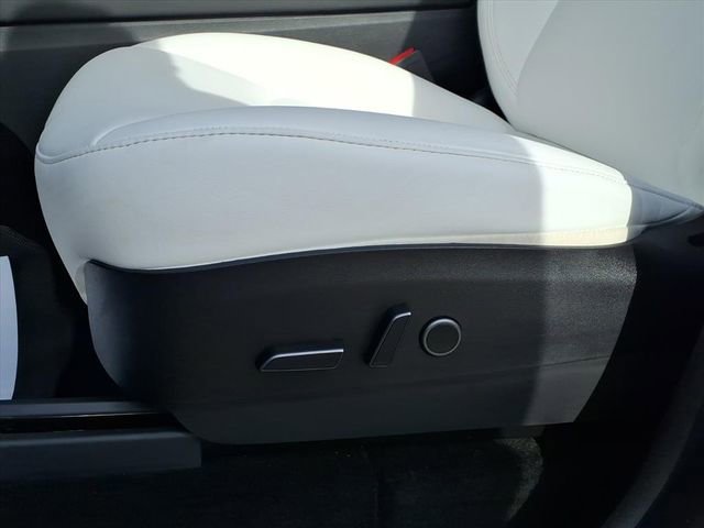 Used 2023 Tesla Model Y Long Range image 20