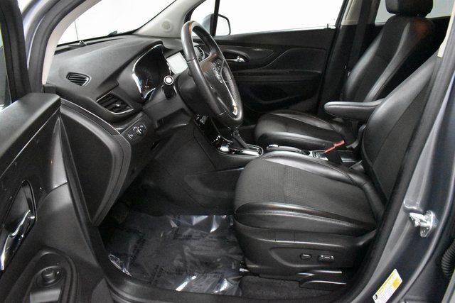 Used 2019 Buick Encore Sport Touring image 12