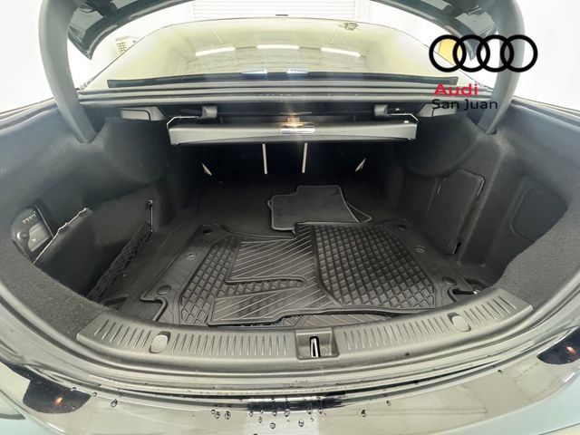 Used 2019 Mercedes-Benz E 300 image 12