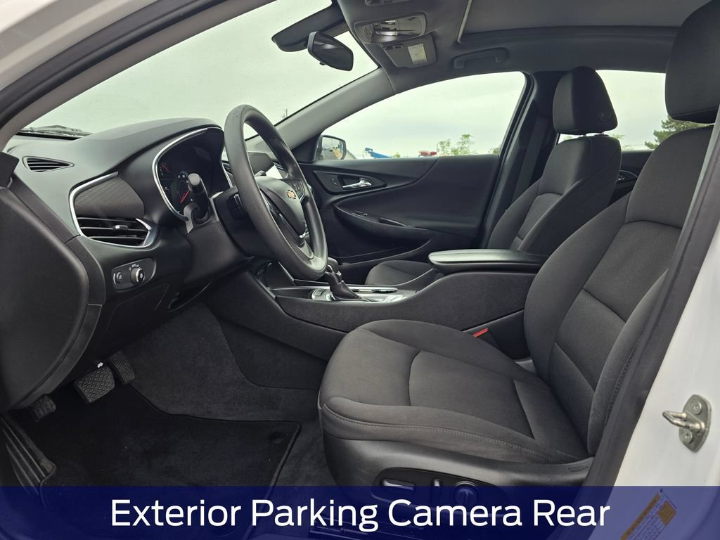 Used 2021 Chevrolet Malibu LT FWD image 12