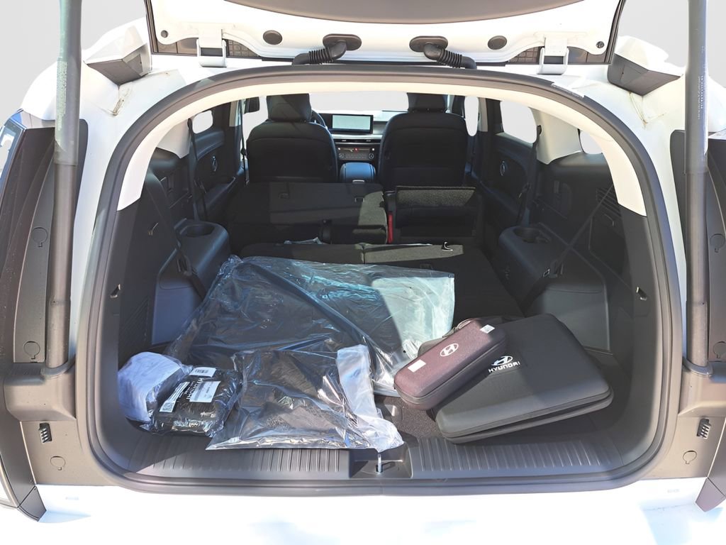 New 2026 Hyundai Ioniq 9 SEL image 6