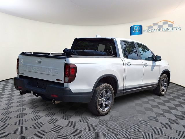 Certified 2024 Honda Ridgeline TrailSport image 6