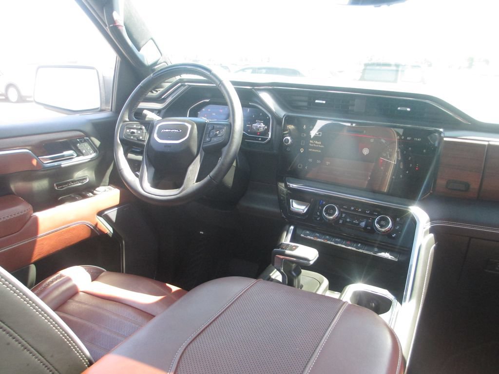 Certified 2025 GMC Sierra 1500 Denali Ultimate AWD/4WD image 26