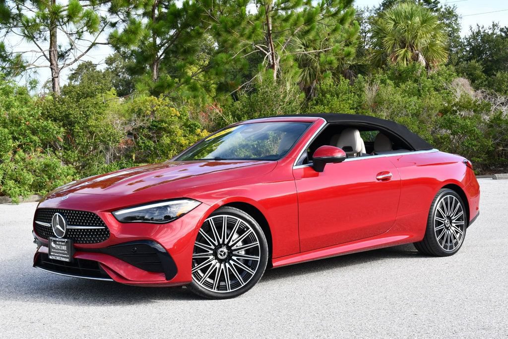 Used 2024 Mercedes-Benz CLE 300 4MATIC Cabriolet image 24