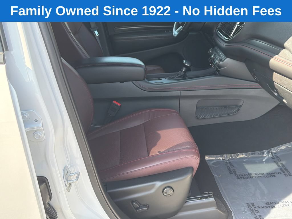 Used 2025 Dodge Durango GT AWD/4WD image 13