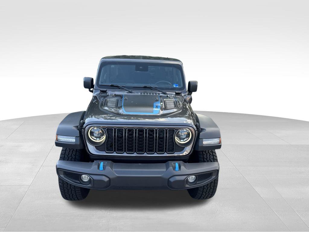 Used 2024 Jeep Wrangler Unlimited Rubicon 4xe AWD/4WD image 10