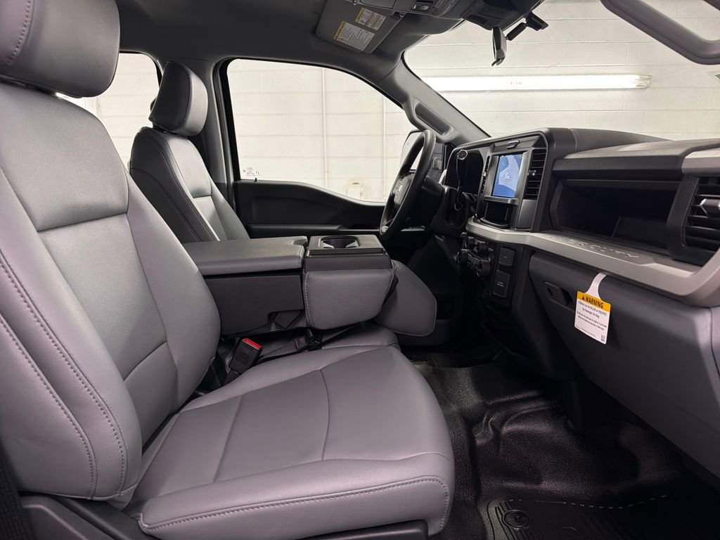 New 2026 Ford F250 XL image 26