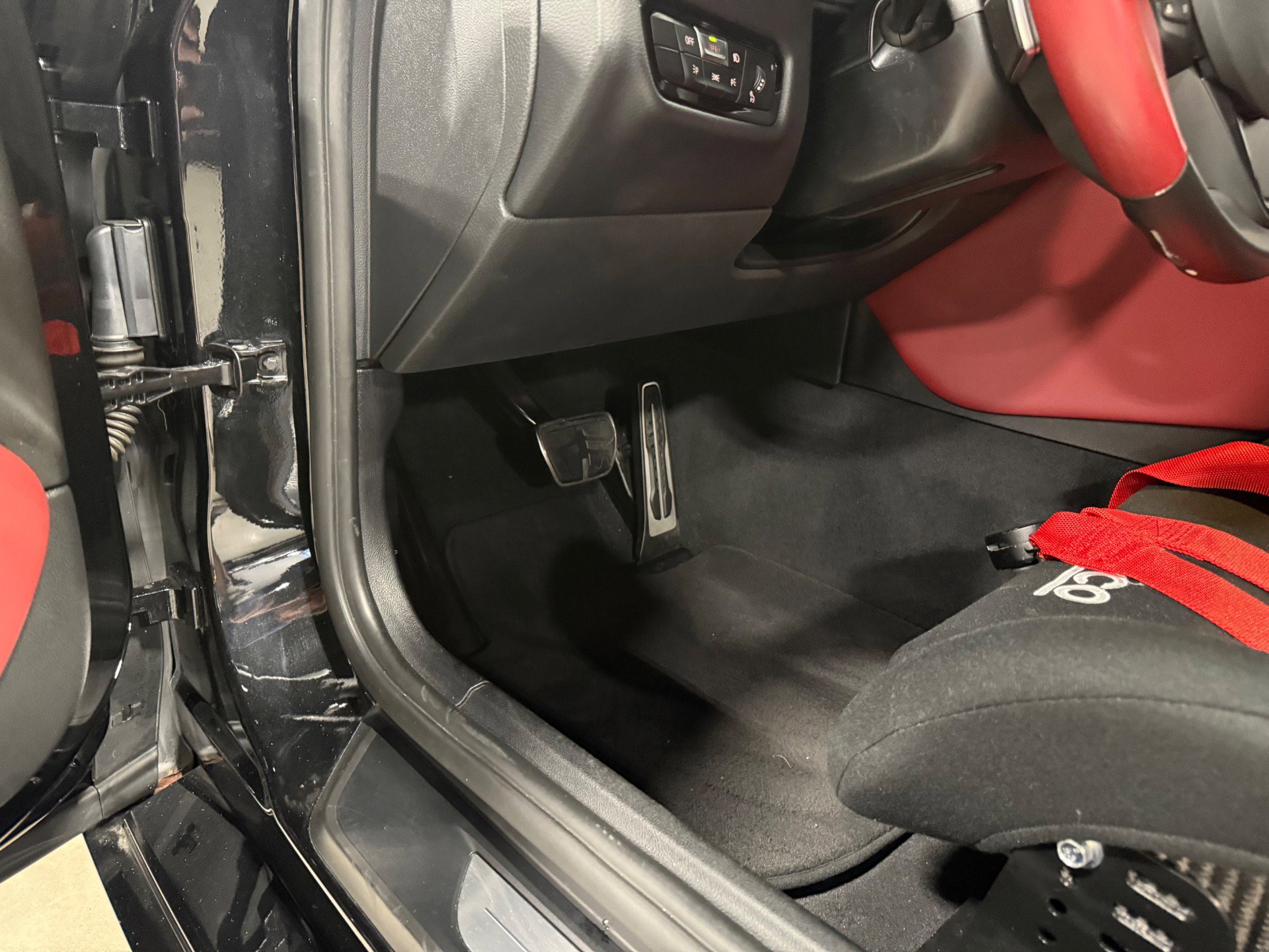 Used 2020 Toyota Supra Launch Edition w/ Driver Assist Package image 28