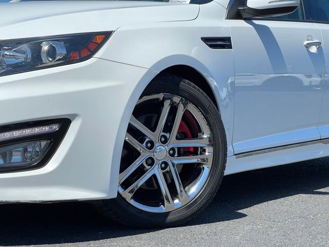 Used 2013 Kia Optima SX w/ Limited Pkg FWD image 2