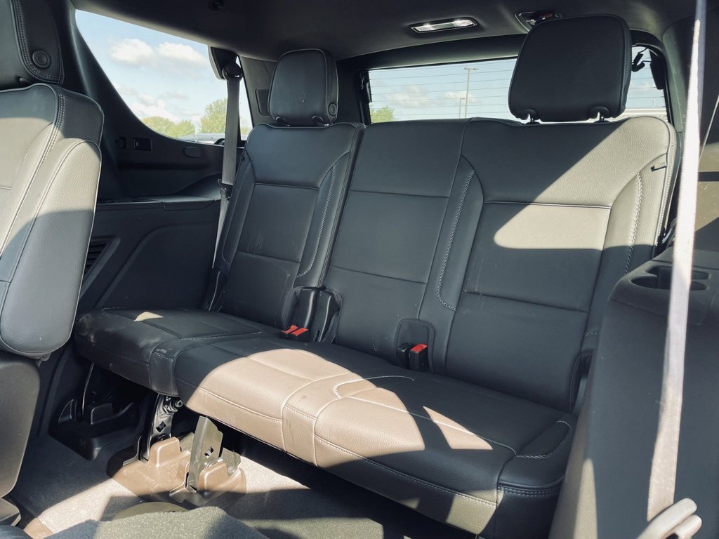 Used 2021 GMC Yukon Denali w/ Denali Premium Package image 27