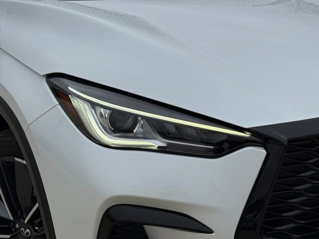 Used 2023 INFINITI QX50 Sport image 2