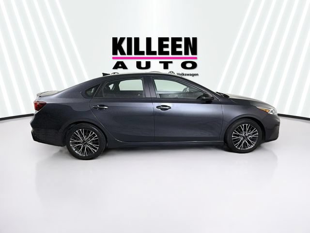 Used 2023 Kia Forte GT-Line w/ GT-Line Premium Package FWD image 8
