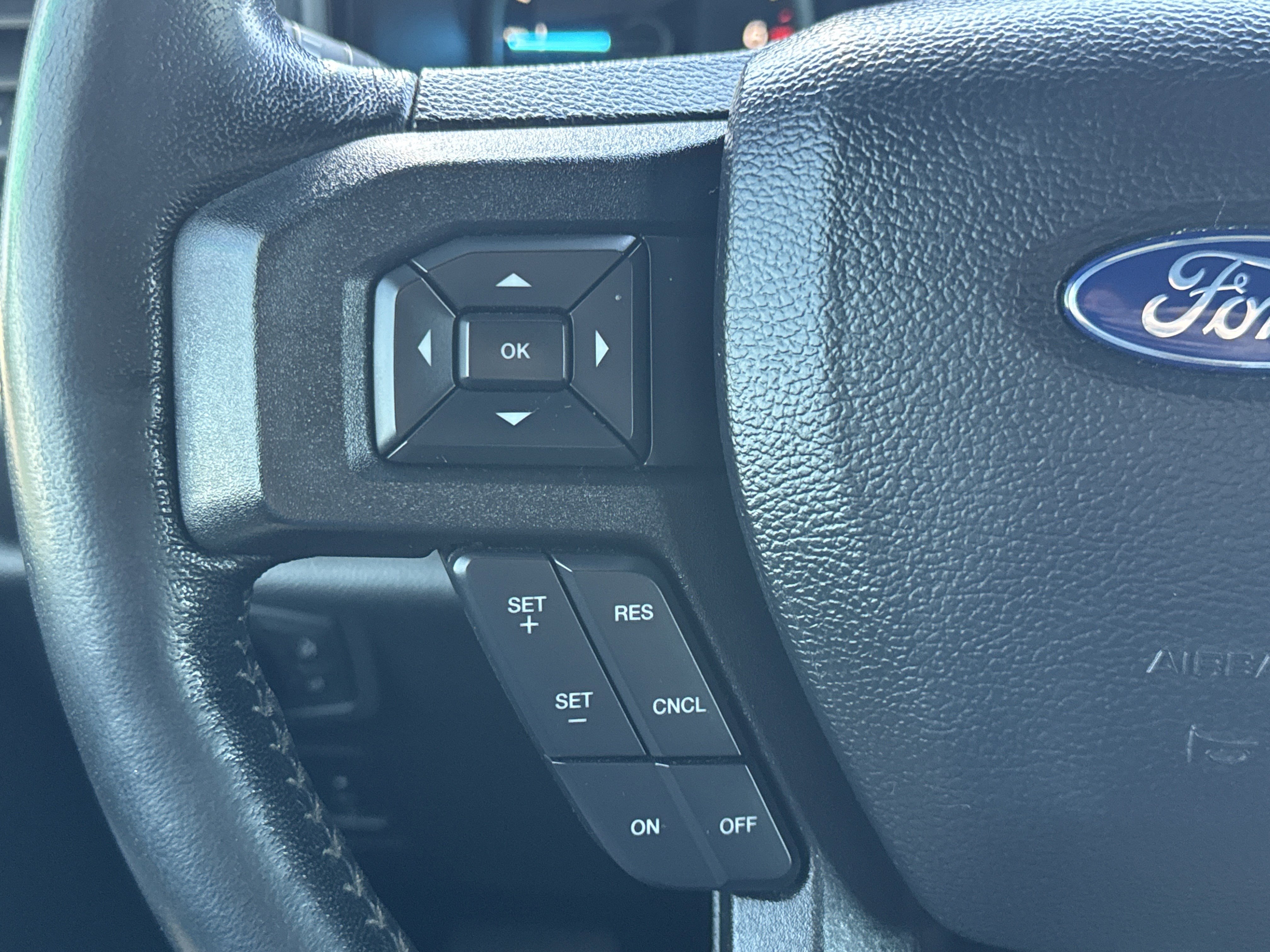 Used 2019 Ford F150 XLT w/ Equipment Group 302A Luxury AWD/4WD image 16