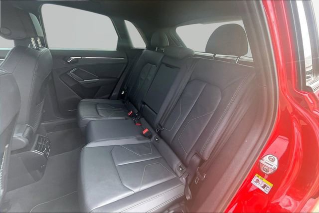 Used 2023 Audi Q3 2.0T Premium AWD/4WD image 28