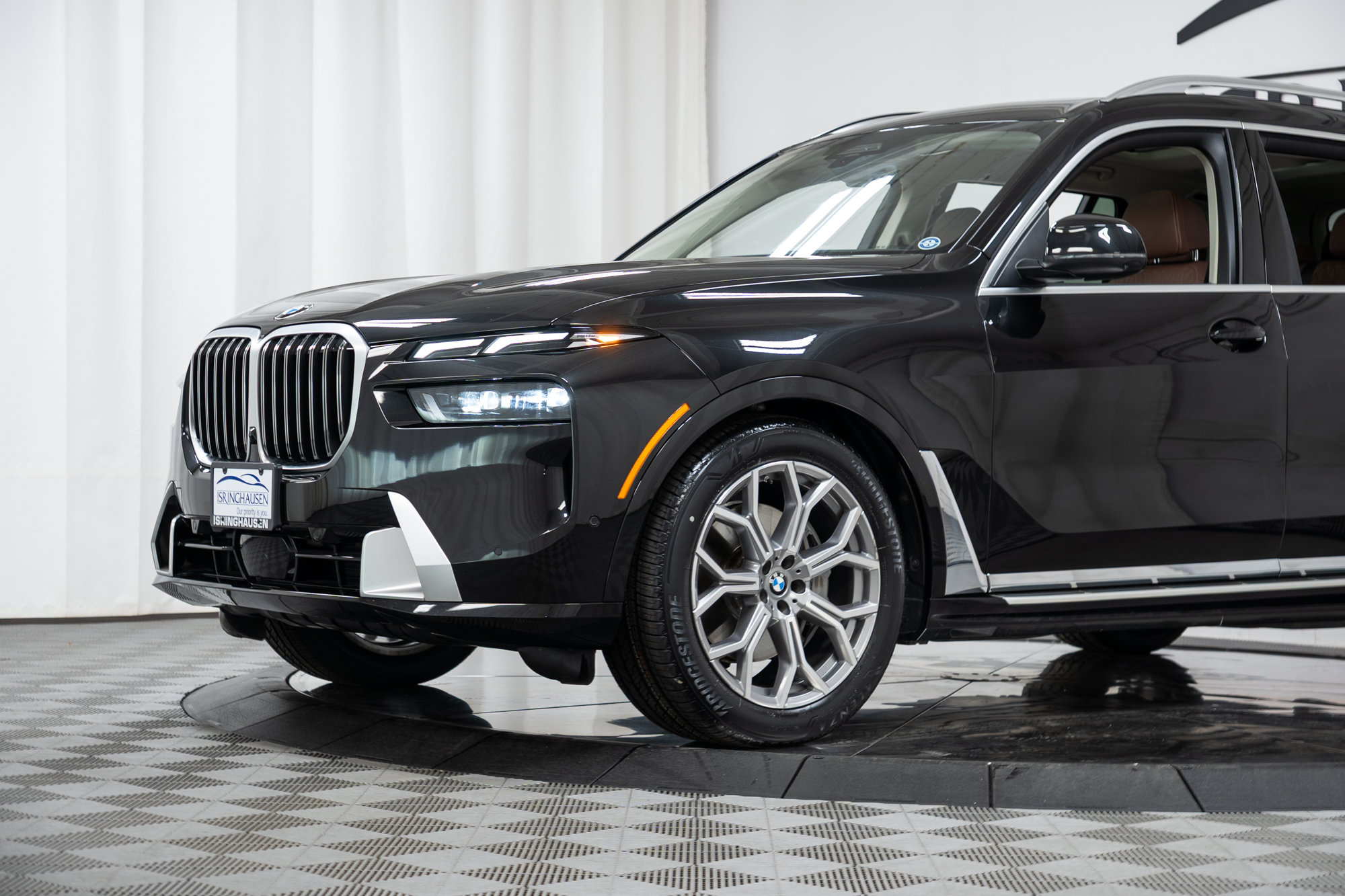 Used 2024 BMW X7 xDrive40i w/ Executive Package AWD/4WD image 26