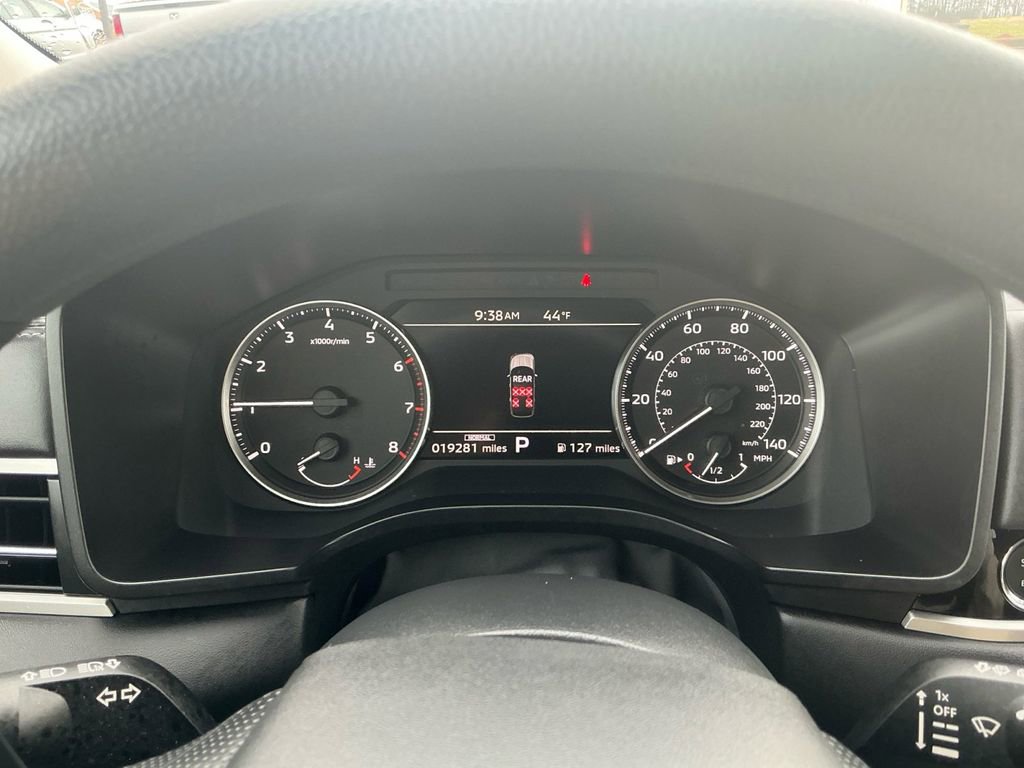 Used 2025 Mitsubishi Outlander ES image 14