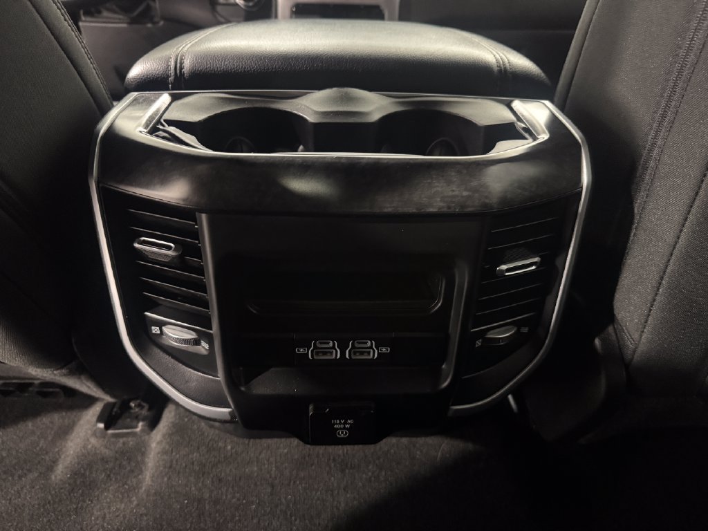 Used 2022 RAM 1500 Big Horn AWD/4WD image 37