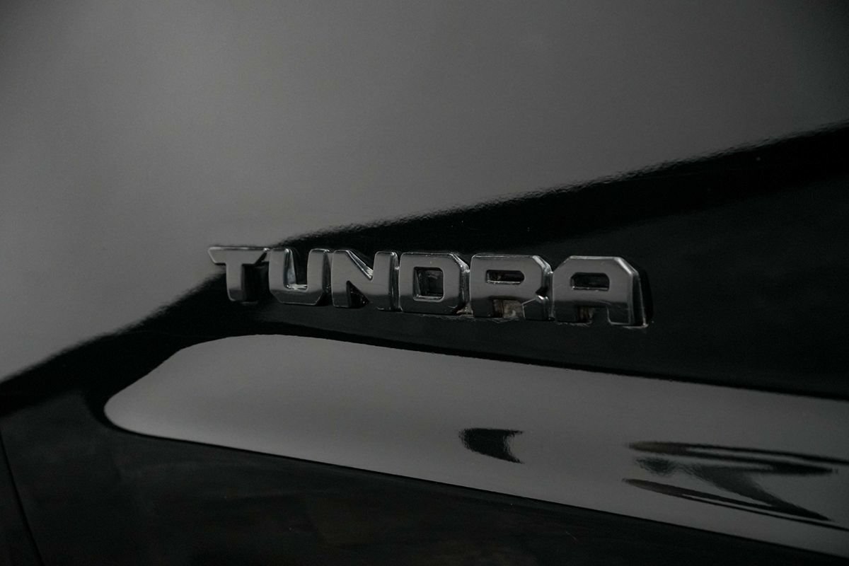 Used 2019 Toyota Tundra SR5 AWD/4WD image 11