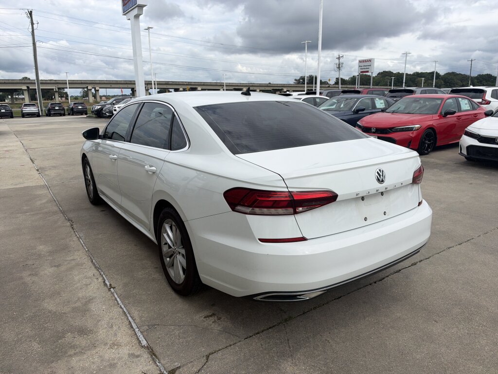 Used 2020 Volkswagen Passat 2.0T SE FWD image 21