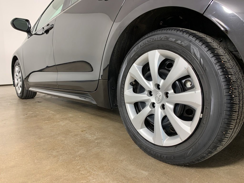 Used 2023 Toyota Corolla LE image 14