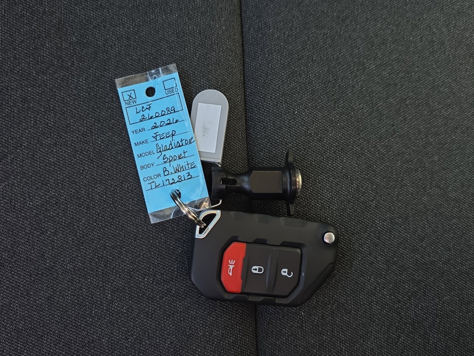 New 2026 Jeep Gladiator Sport AWD/4WD image 36