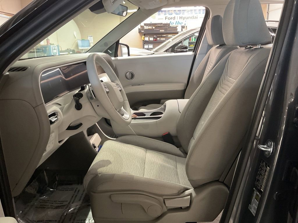 New 2026 Hyundai Palisade SE image 8