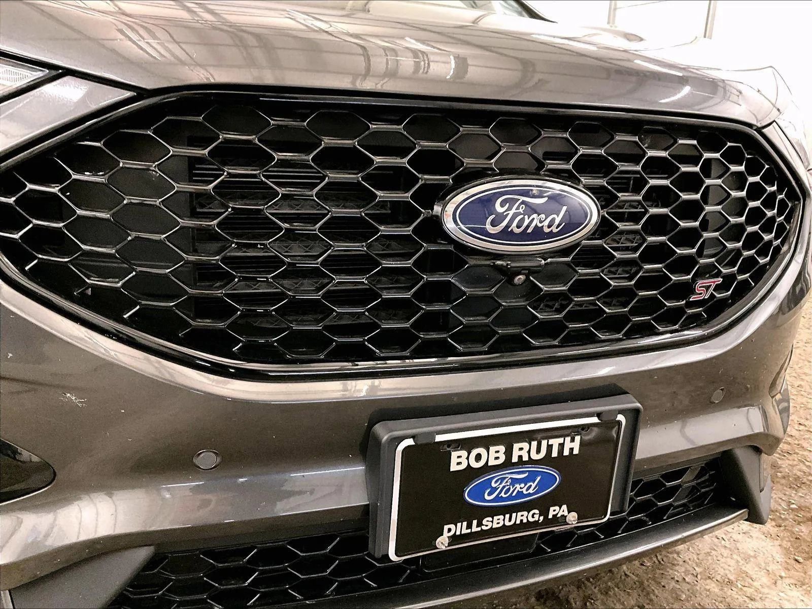 Used 2019 Ford Edge ST w/ Equipment Group 401A AWD/4WD image 29