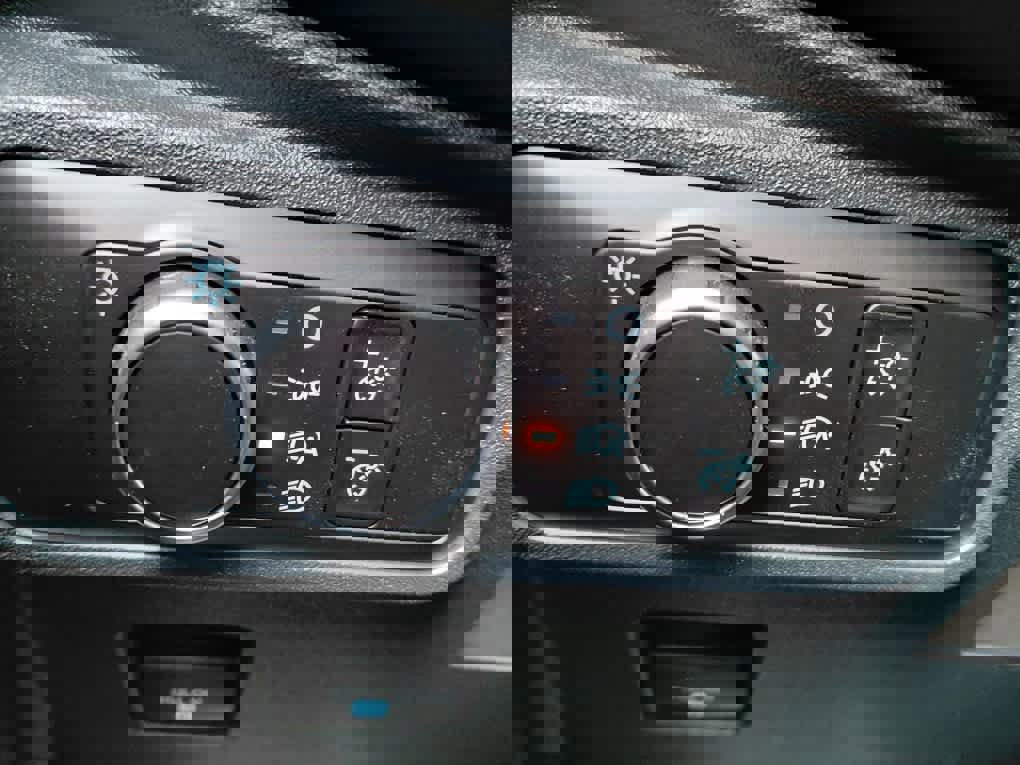 New 2025 Ford Bronco Badlands image 36