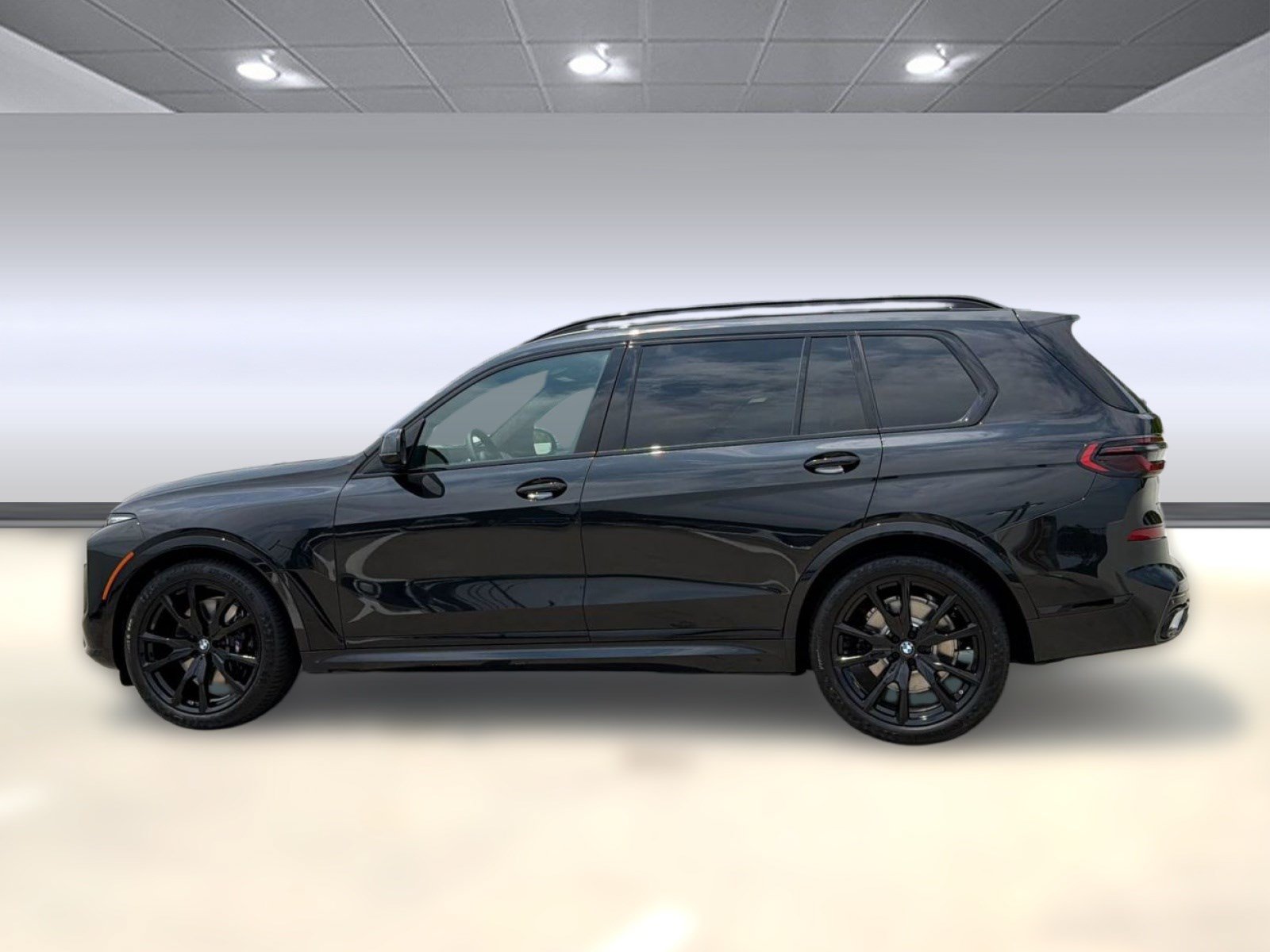 New 2027 BMW X7 xDrive40i w/ Executive Package AWD/4WD image 2
