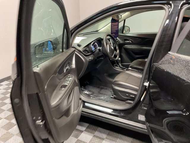 Used 2021 Buick Encore Preferred FWD image 14