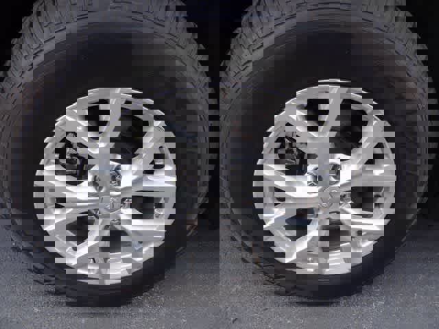 Used 2023 Jeep Grand Cherokee L Limited image 16