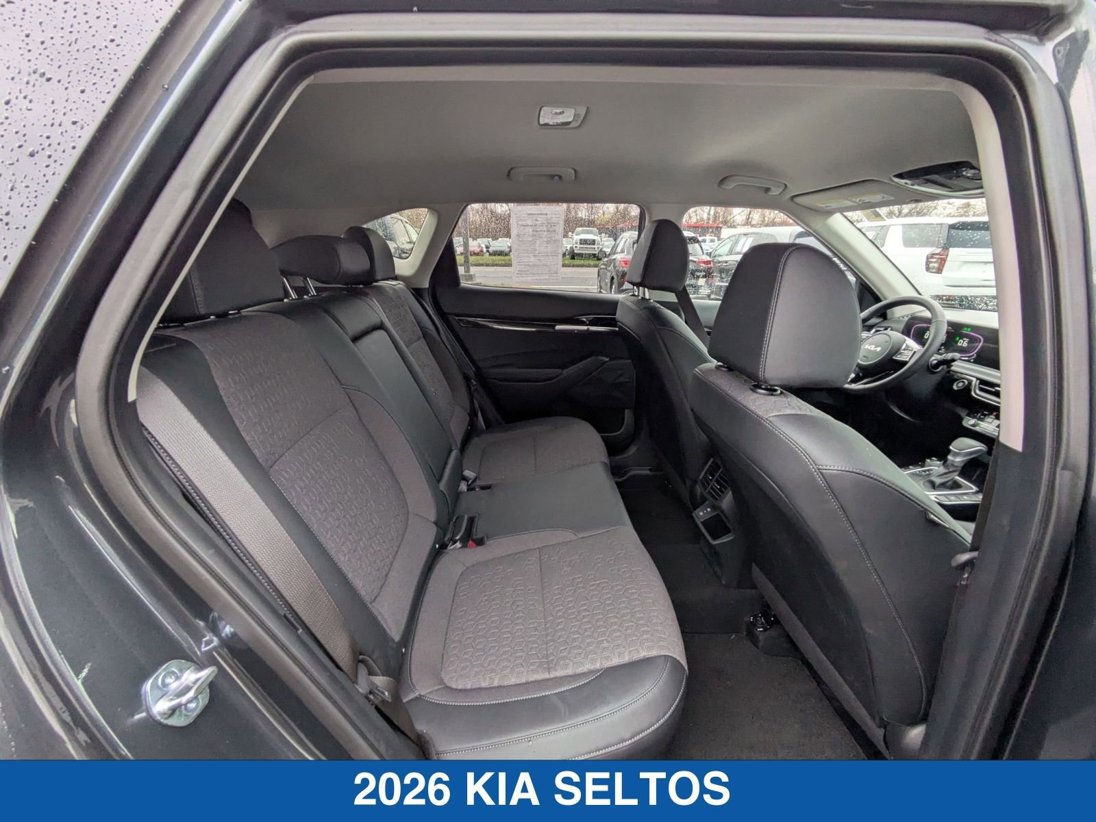 Used 2026 Kia Seltos S AWD/4WD image 33