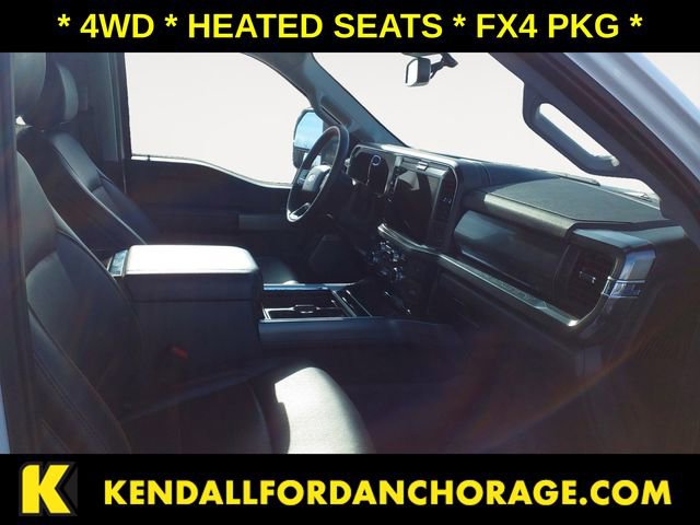 Used 2025 Ford F350 Lariat w/ Black Appearance Package image 9